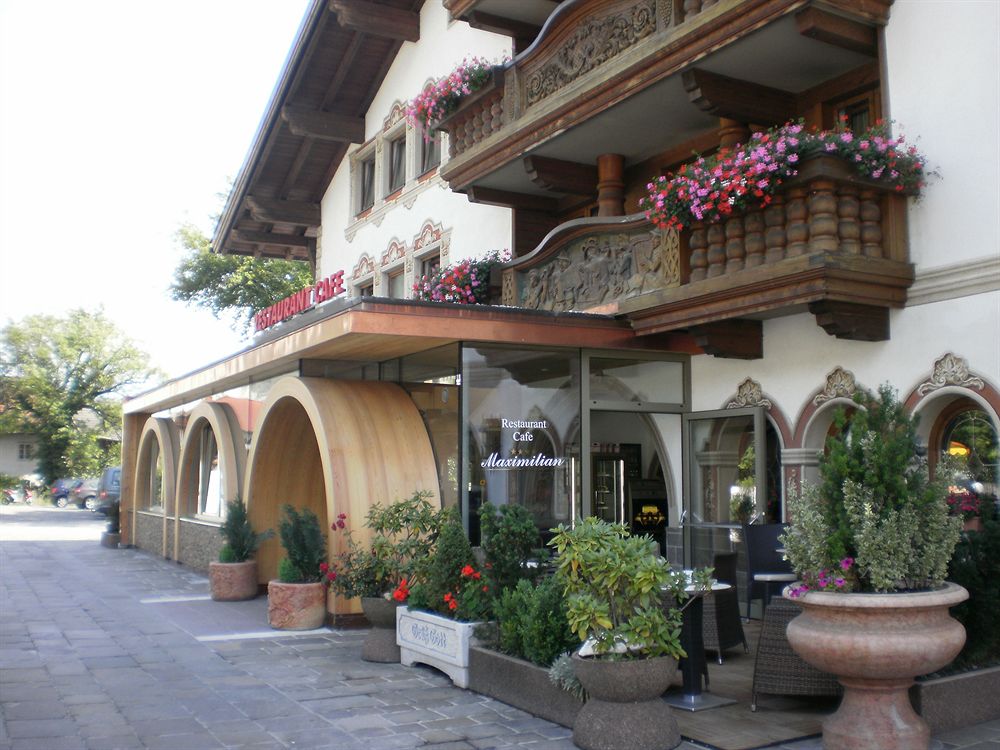 Hotel Tyrolis image 1